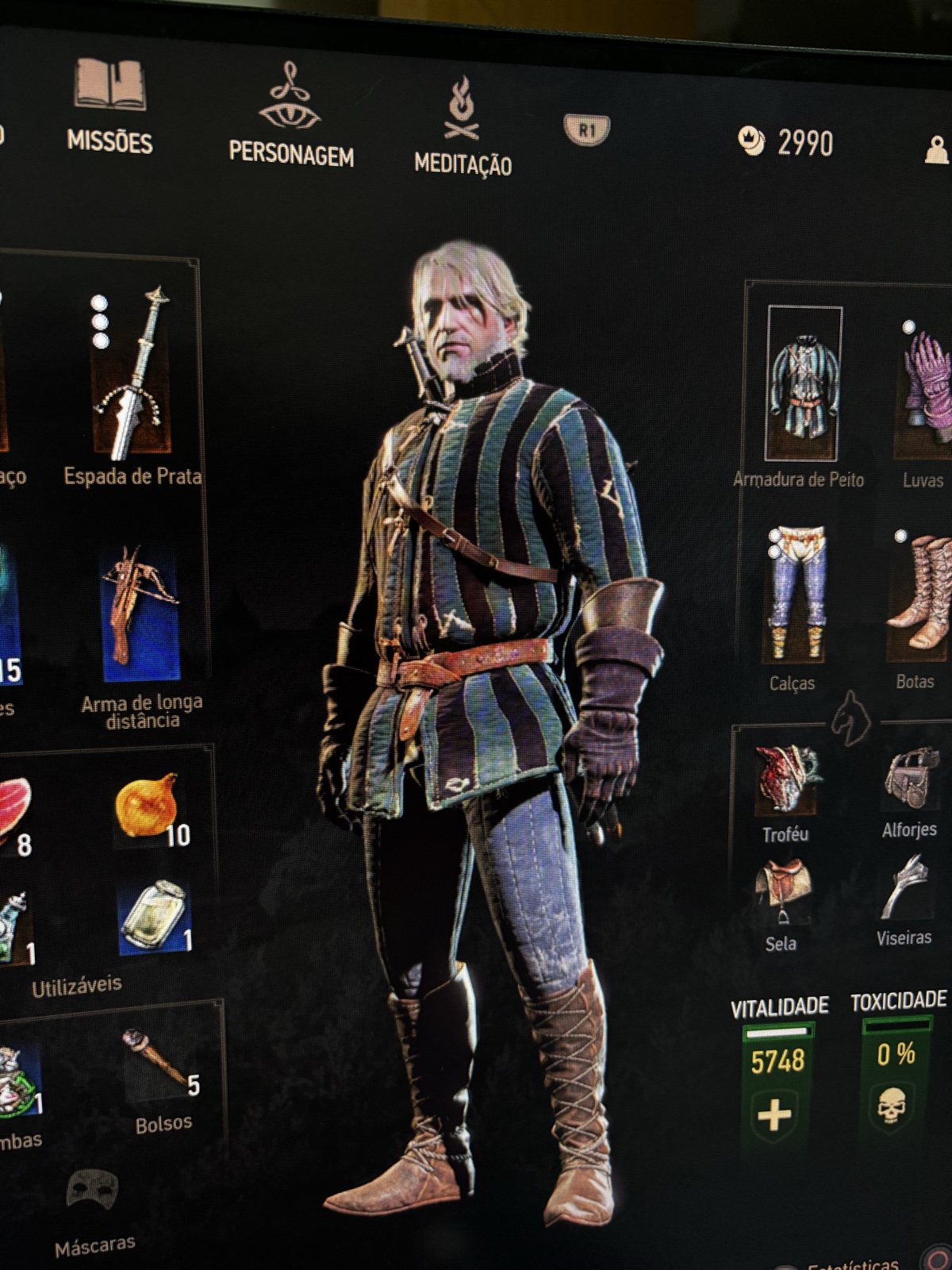Imagem 1 do tópico “Visual do bruxo” sobre The Witcher 3: Wild Hunt Remastered